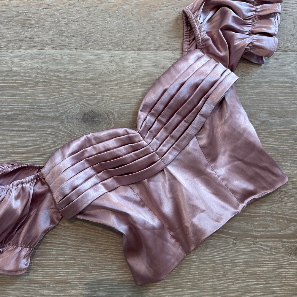 "VIOLA" Silky Off The Shoulder Top - Picture 2 of 5